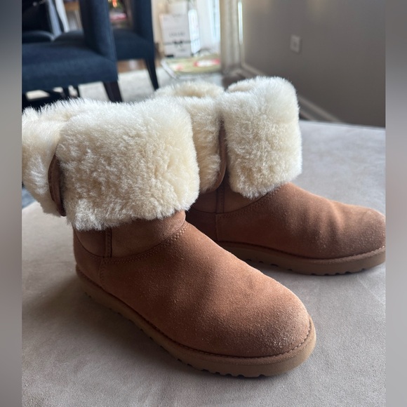 UGG Michelle Womens Boots good for Girls too - Picture 7 of 12